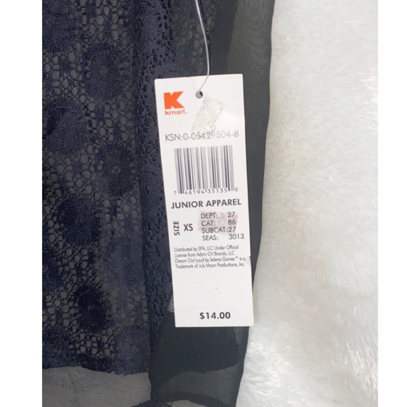 Black lace crop tank top Selena Gomez - Picture 3 of 3